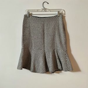 Black and White Trumpet Pencil Skirt